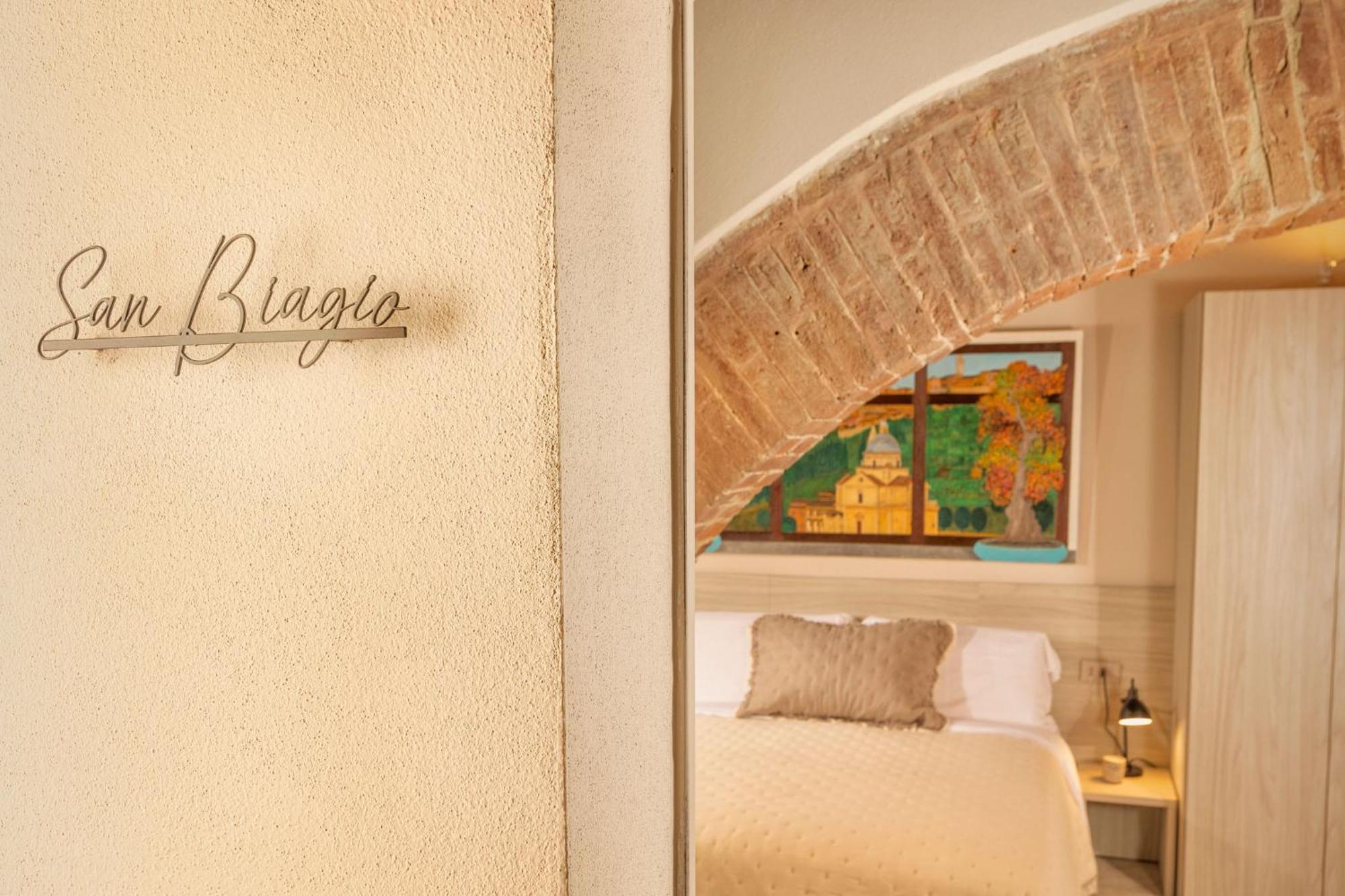 Palazzo Falcinelli Luxury Room In Montepulciano Center With Air Conditioning And Elevator Экстерьер фото